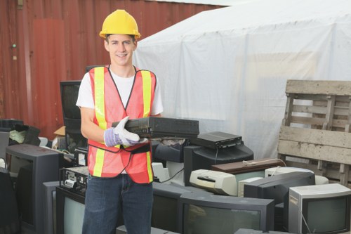 Choosing the Right Skip Hire Service